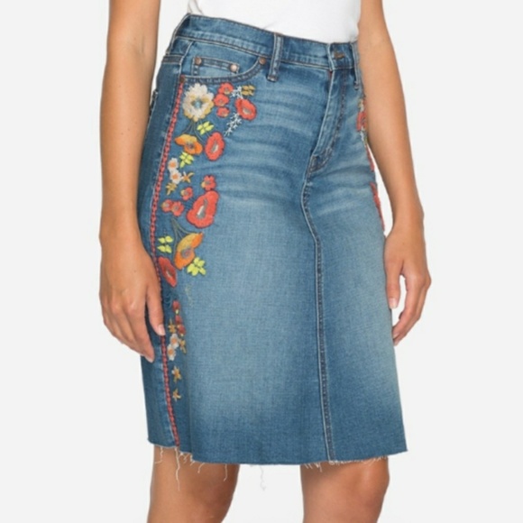 🧡🧡Johnny was INDIGO EMBROIDERED SKIRT - Picture 4 of 7